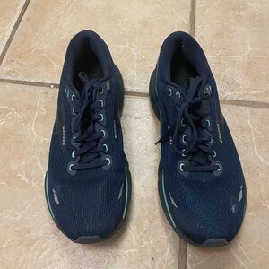 Brooks ghost 15 running shoes